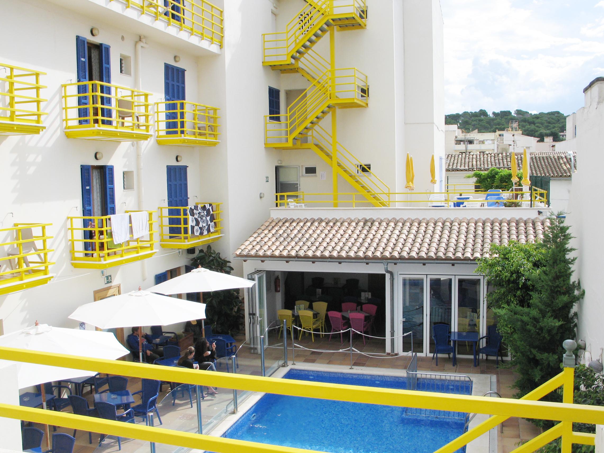 Hotel Bellavista カラ・ラトハダ エクステリア 写真