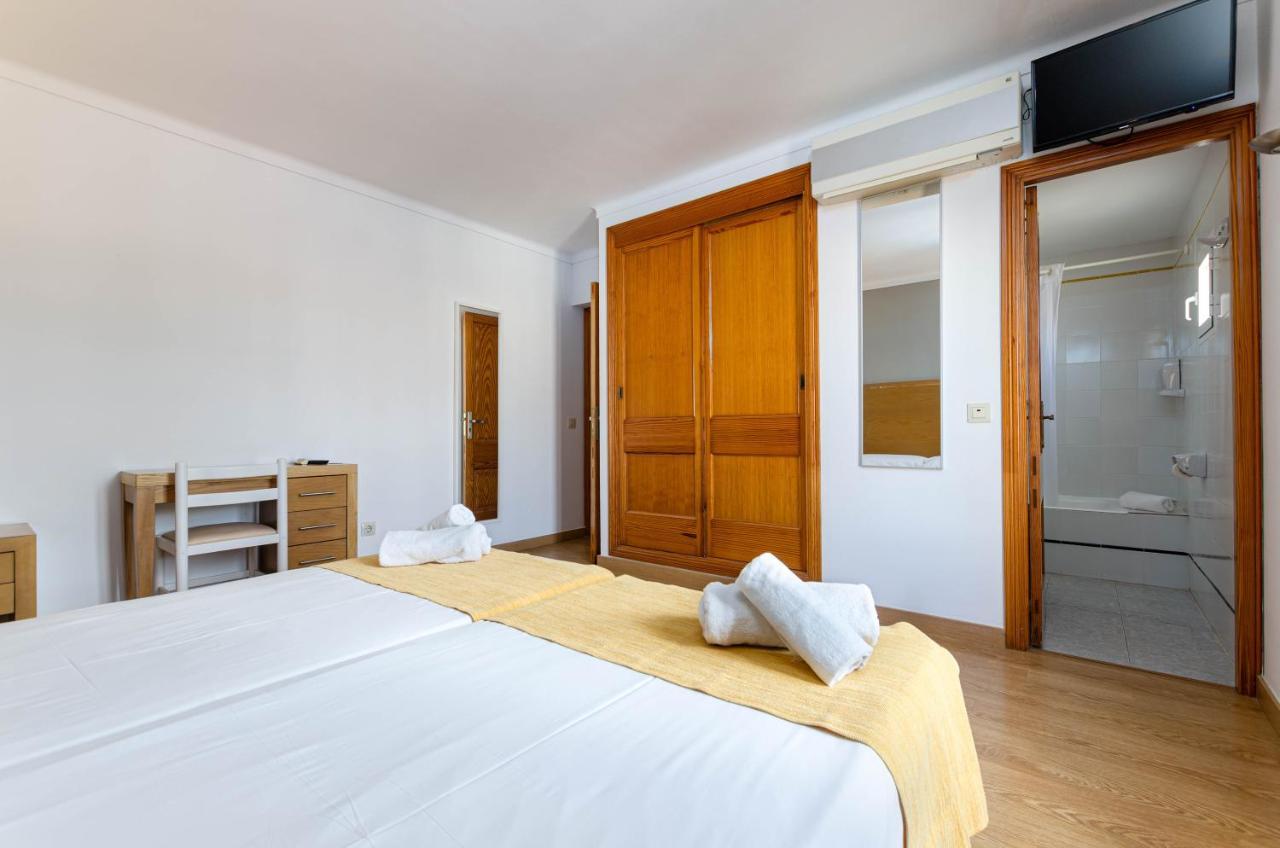 Hotel Bellavista カラ・ラトハダ エクステリア 写真