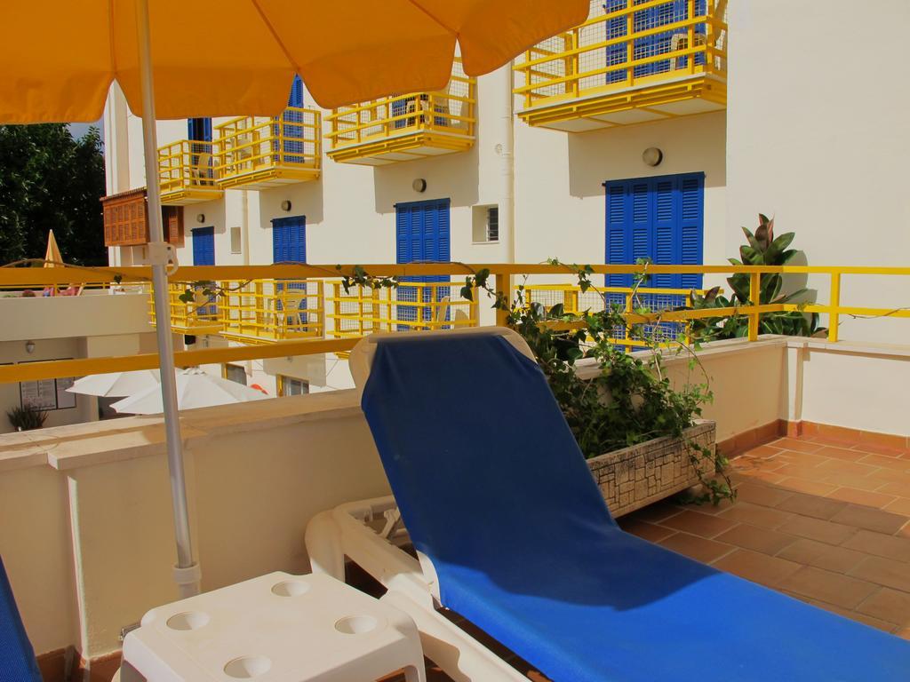Hotel Bellavista カラ・ラトハダ エクステリア 写真